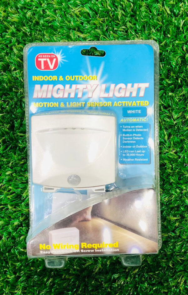 Indoor and Outdoor LED Motion and Light Sensor Activated - Wireless - Battery Powered - Night Light (Imported) - Image 9